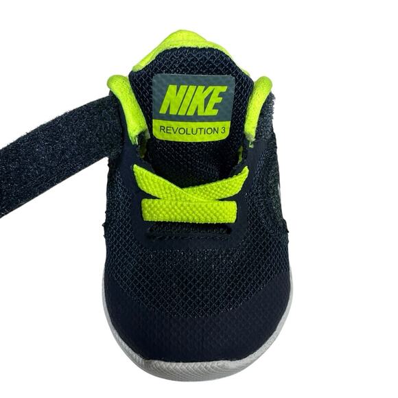 Nike Revolution 3 Baby Boys Sneakers Athletic Shoes Navy Blue Neon Yellow Sz 2C - Picture 5 of 9